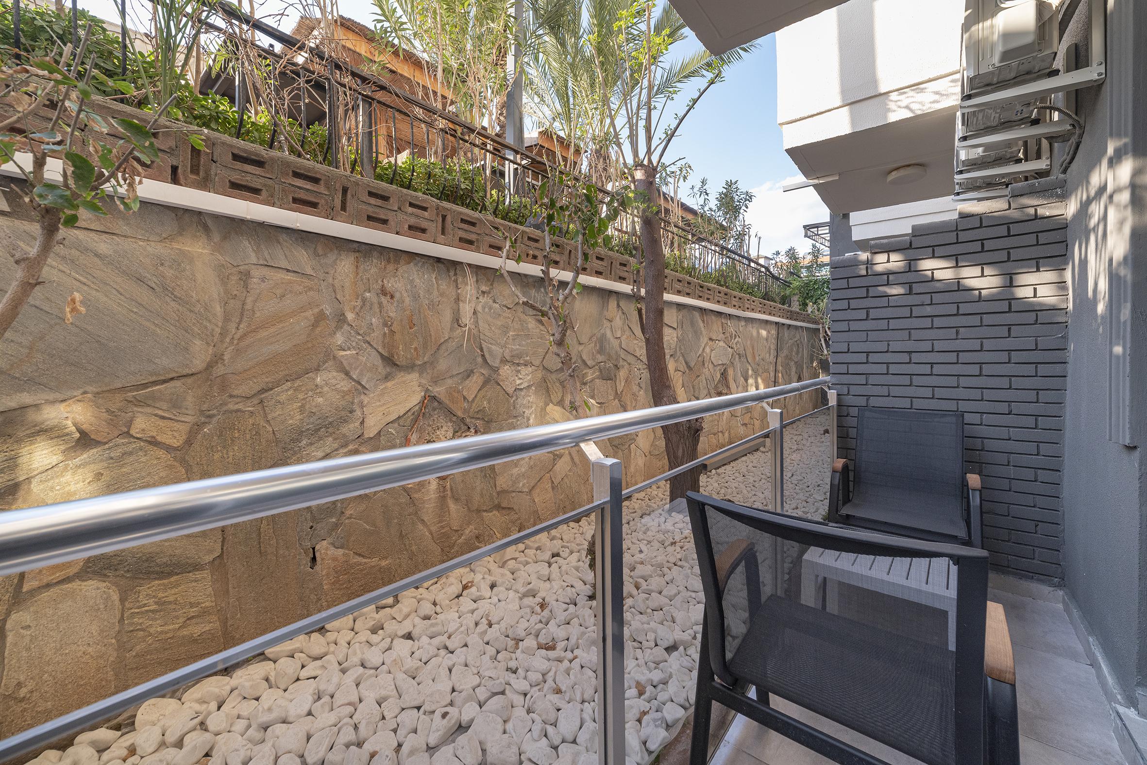 Royalisa Palmiye Beach Hotel Adult Only Аланя Екстериор снимка