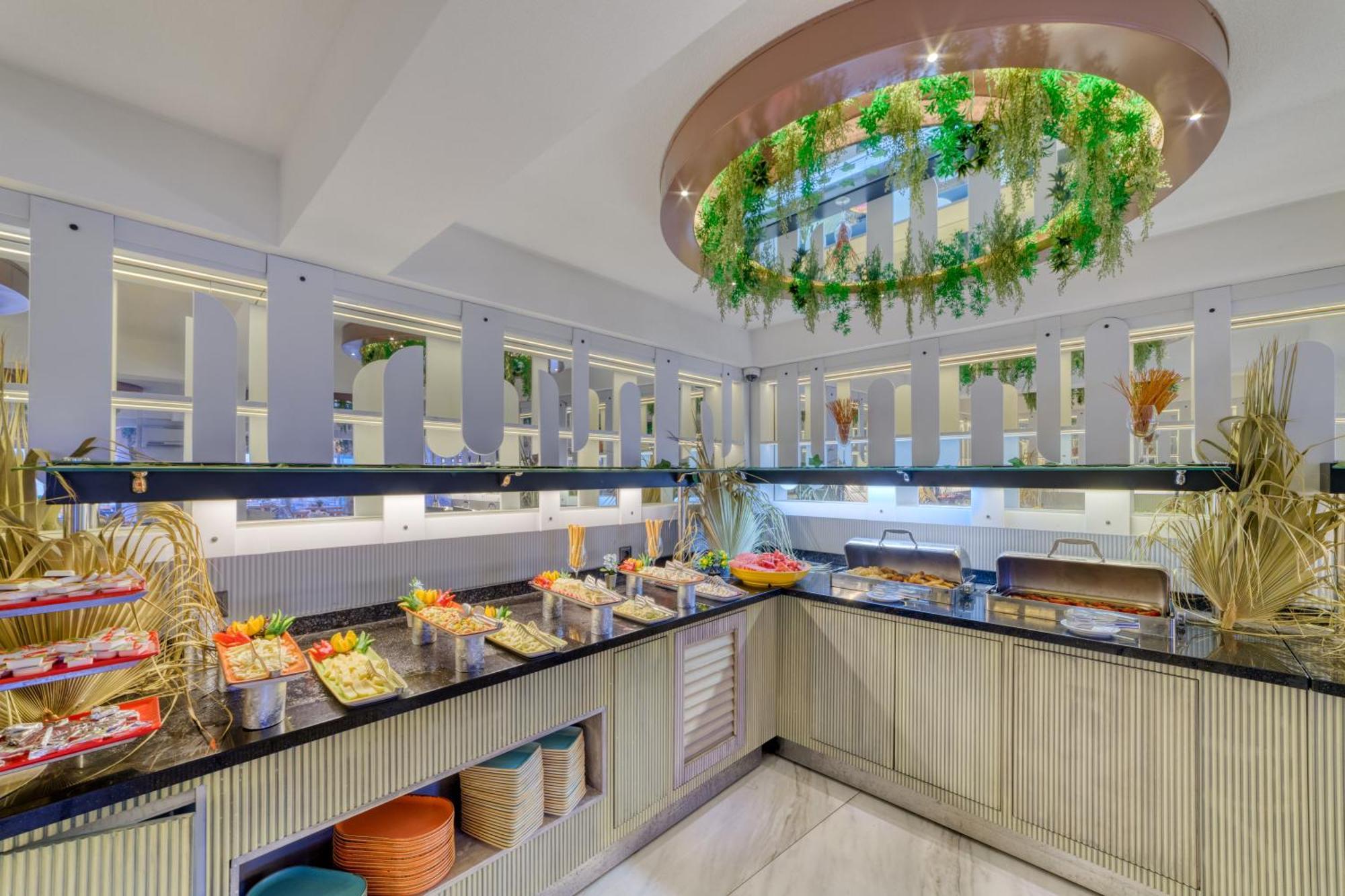Royalisa Palmiye Beach Hotel Adult Only Аланя Екстериор снимка