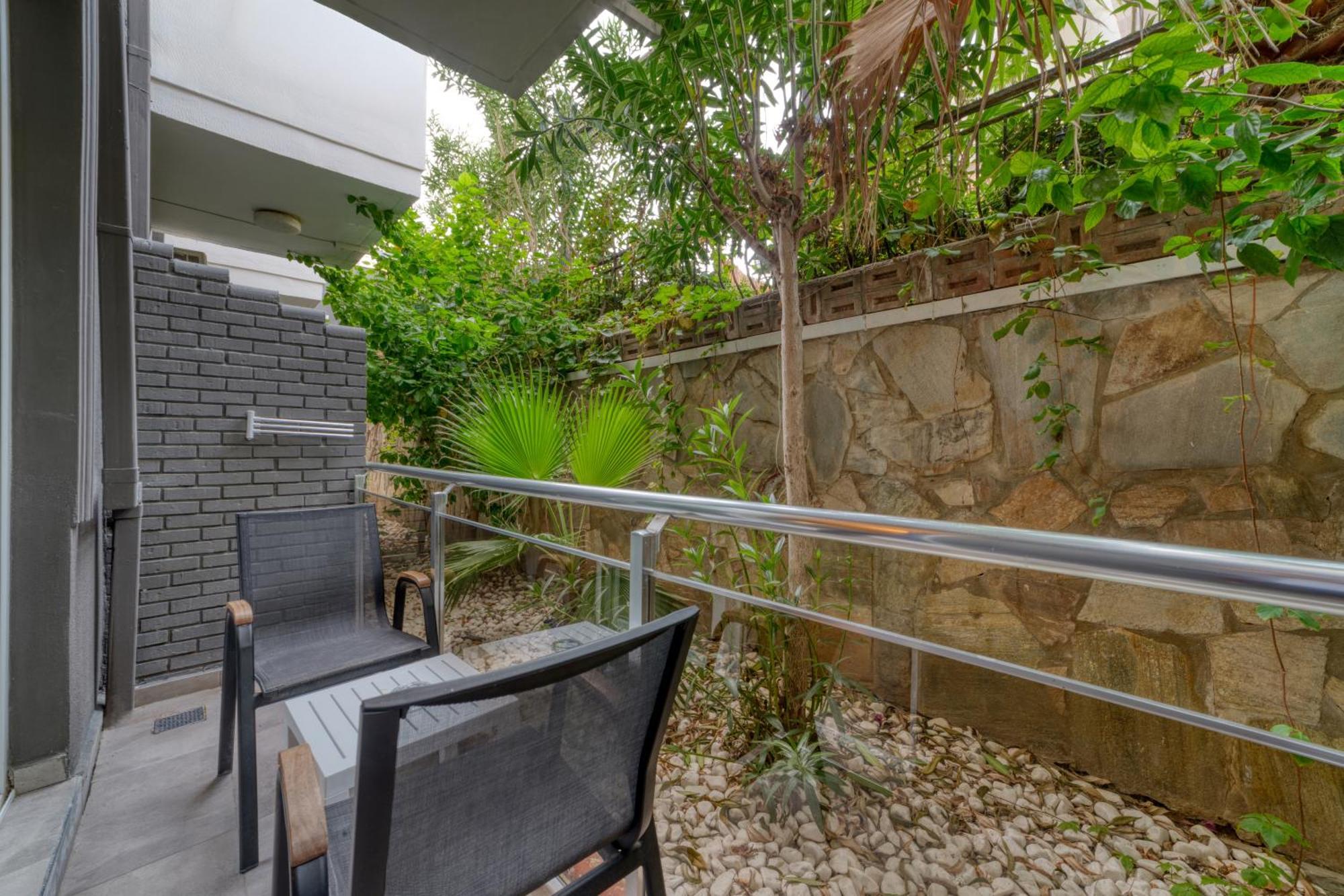 Royalisa Palmiye Beach Hotel Adult Only Аланя Екстериор снимка