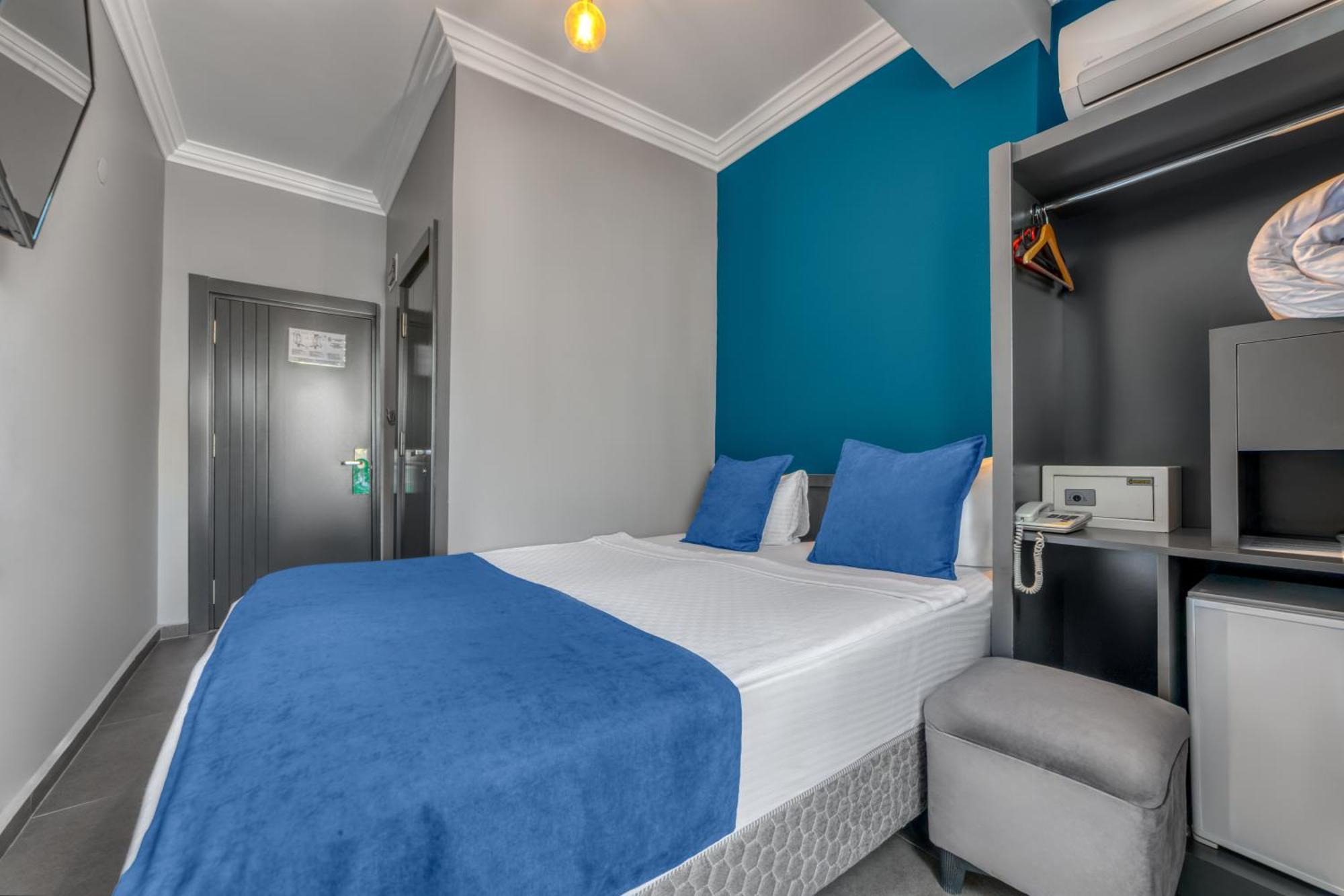 Royalisa Palmiye Beach Hotel Adult Only Аланя Екстериор снимка