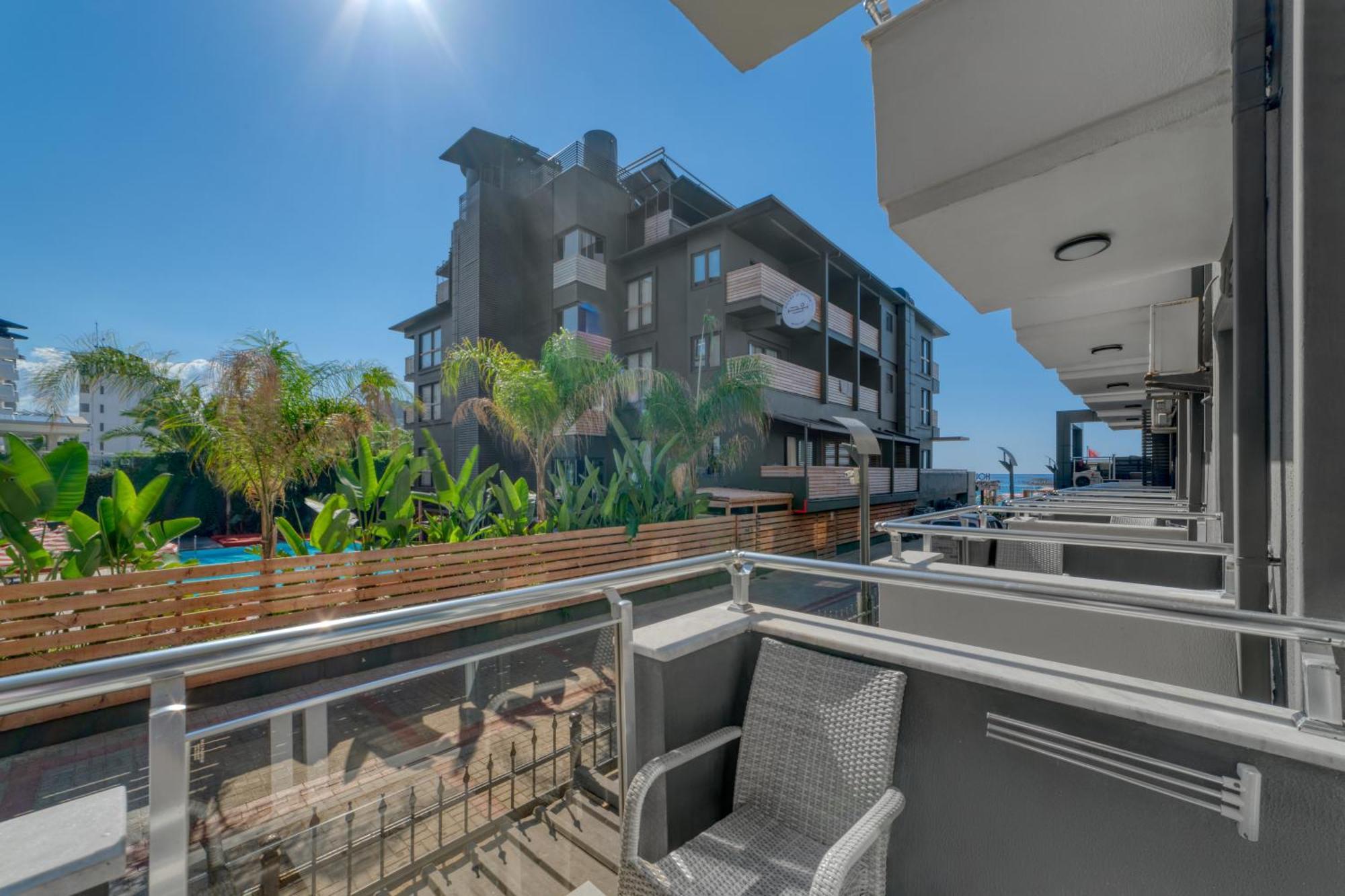 Royalisa Palmiye Beach Hotel Adult Only Аланя Екстериор снимка